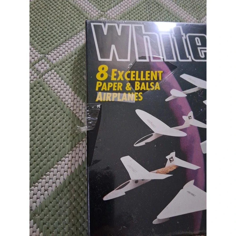 White Wings 8 Excellent Paper & Balsa Airplanes 1993 AG Industries Sealed